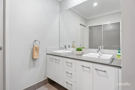 Property photo of 10 Randall Street Glenmore Park NSW 2745