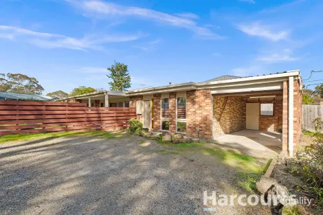 Property photo of 8 Wrexham Road Ferntree Gully VIC 3156
