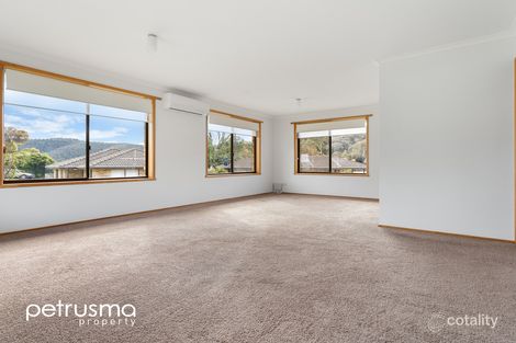 Property photo of 1/17 Kallora Street Mornington TAS 7018