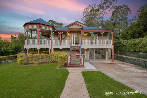 Property photo of 2 Cormorant Close Cashmere QLD 4500