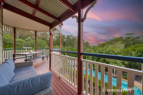 Property photo of 2 Cormorant Close Cashmere QLD 4500