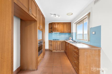 Property photo of 35 Chester Crescent Deer Park VIC 3023