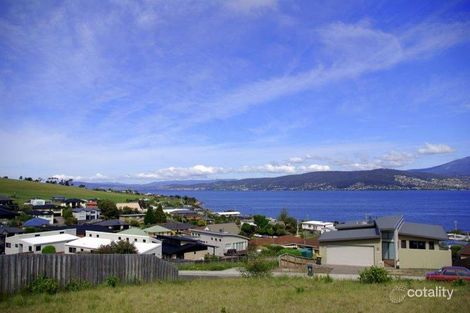 Property photo of 2 Anatolia Way Tranmere TAS 7018