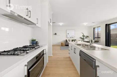 Property photo of 18 Capri Place Moana SA 5169