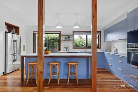 Property photo of 3 Mathieson Crescent Weetangera ACT 2614