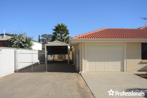 Property photo of 2A Half Moon Drive Waggrakine WA 6530