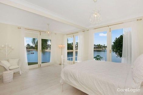 Property photo of 142 Monaco Street Broadbeach Waters QLD 4218