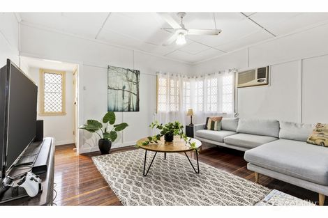 Property photo of 33 Heath Street Wandal QLD 4700