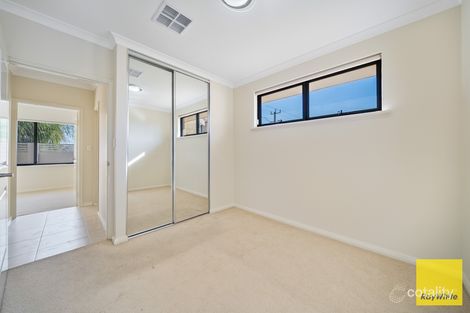 Property photo of 1A Wollong Place Nollamara WA 6061