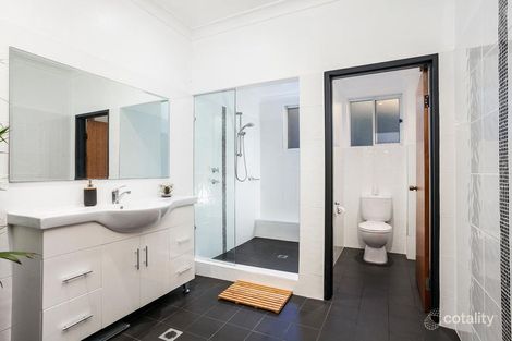 Property photo of 167 Landy Drive Mount Warrigal NSW 2528