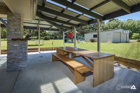 Property photo of 12 Carlile Court Drouin VIC 3818