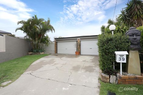 Property photo of 39 Vaggelas Crescent Biggera Waters QLD 4216