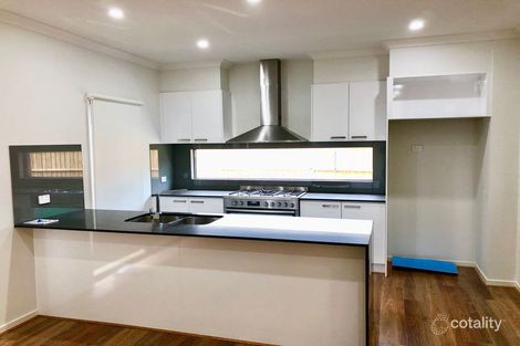 Property photo of 14 Flight Drive Williams Landing VIC 3027