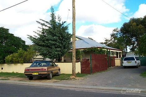 214 Sixth St, Wonthella, WA 6530