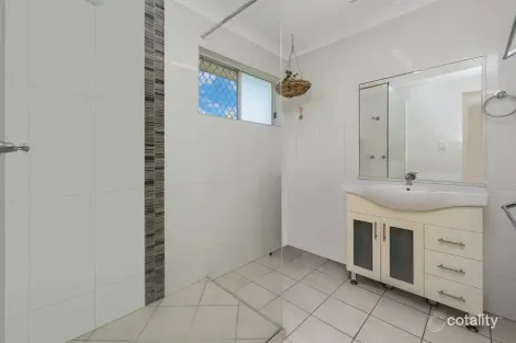 Property photo of 4/10 Blanes Street Cranbrook QLD 4814