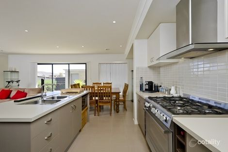 Property photo of 24 Prominence Boulevard Tarneit VIC 3029
