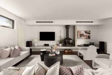 1A FIRST ST, PARKDALE, VIC 3195