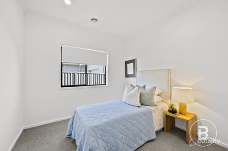 Property photo of 66 Lugano Avenue Alfredton VIC 3350