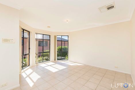 Property photo of 2 Lindwall Place Nicholls ACT 2913