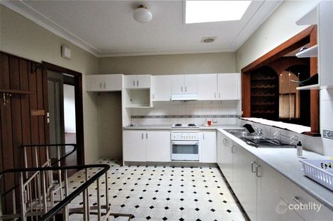 44 Orange Grove Rd, Cabramatta, NSW 2166