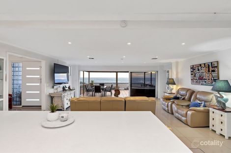 Property photo of 15 Columbia Crescent Hallett Cove SA 5158