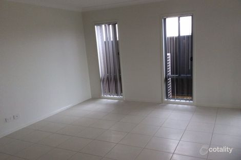 Property photo of 32 Ambrose Street Oran Park NSW 2570