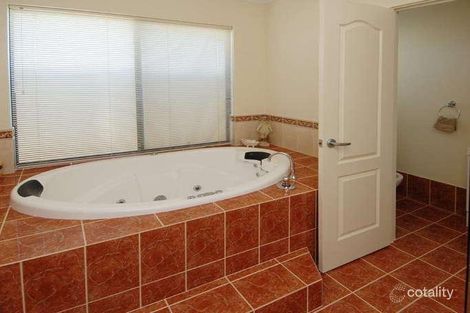 Property photo of 24 Cobblestones Circuit Secret Harbour WA 6173