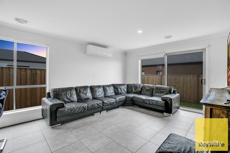 Property photo of 71 Fuchsia Drive Rockbank VIC 3335