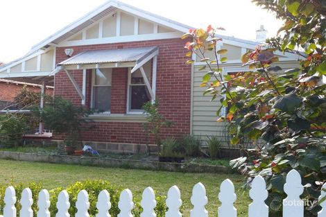 6 Richardson Tce, Daglish, WA 6008