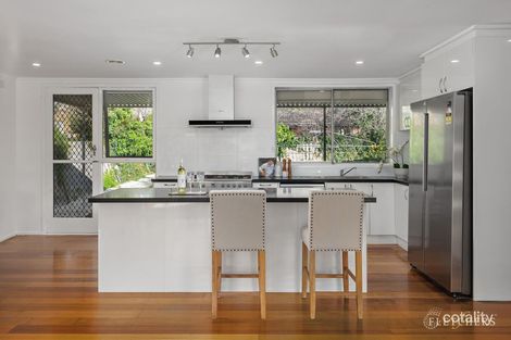 Property photo of 535 Grimshaw Street Bundoora VIC 3083