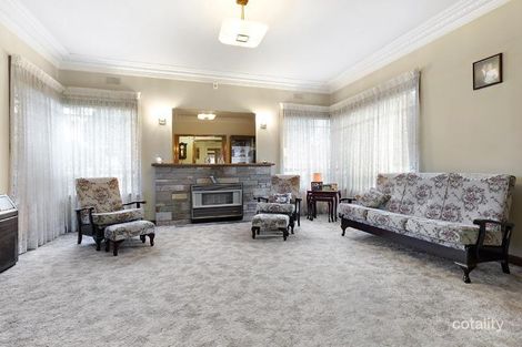 Property photo of 14 Wingara Avenue Keilor East VIC 3033