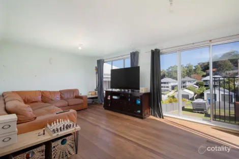 Property photo of 15 Highfields Parade Highfields NSW 2289