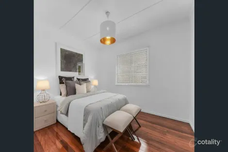 Property photo of 29 Lindsay Ashgrove QLD 4060
