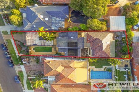 Property photo of 37 Benwerrin Avenue Carss Park NSW 2221