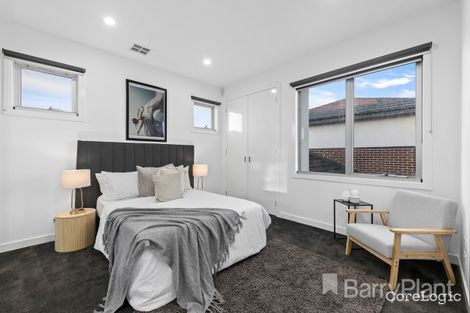 Property photo of 1/26 McKellar Street Watsonia VIC 3087