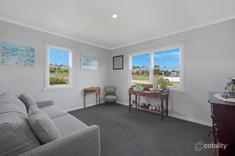 30 Seymour St, Terang, VIC 3264