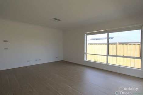 Property photo of 2 Cuttlefish Place Cowes VIC 3922