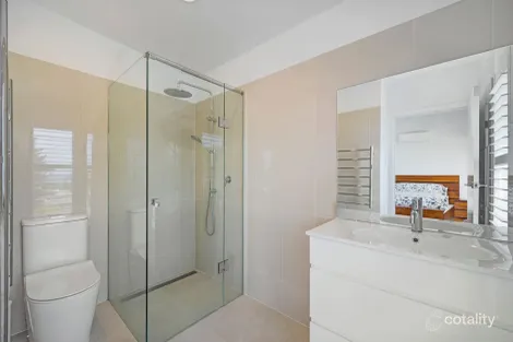 Property photo of 4 Bayview Terrace Warrnambool VIC 3280