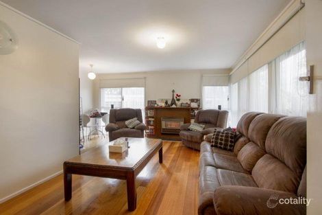 Property photo of 14 Kashmir Crescent Frankston VIC 3199