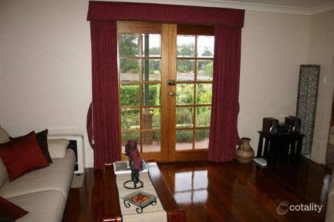 Property photo of 25 Rembrae Drive Green Point NSW 2251