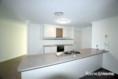 Property photo of 3 Ingra Close Glen Eden QLD 4680