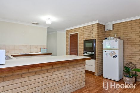 31 Arlington Dr, Willetton, WA 6155