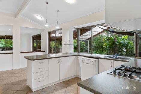 Property photo of 11 Little Place Leschenault WA 6233