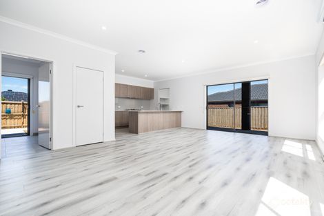 Property photo of 37 Splendour Circuit Diggers Rest VIC 3427