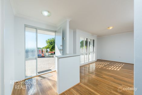 Property photo of 5 Meggs Close Padbury WA 6025