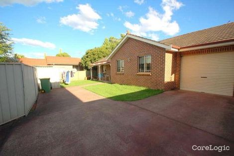 Property photo of 2/19 Strong Place Richmond NSW 2753