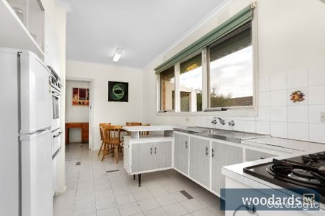 Property photo of 2 Abercromby Road Blackburn South VIC 3130