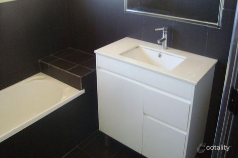 Property photo of 20 Zoric Close Prestons NSW 2170