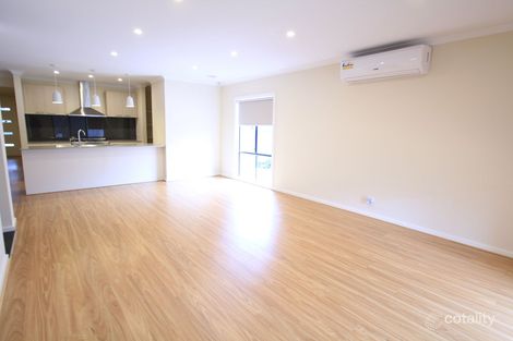 Property photo of 6 Maribyrnong Way Cobblebank VIC 3338