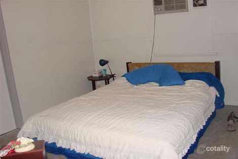 Property photo of 13 Charles Street Berserker QLD 4701